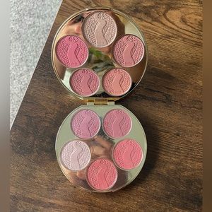 tarte blush palette